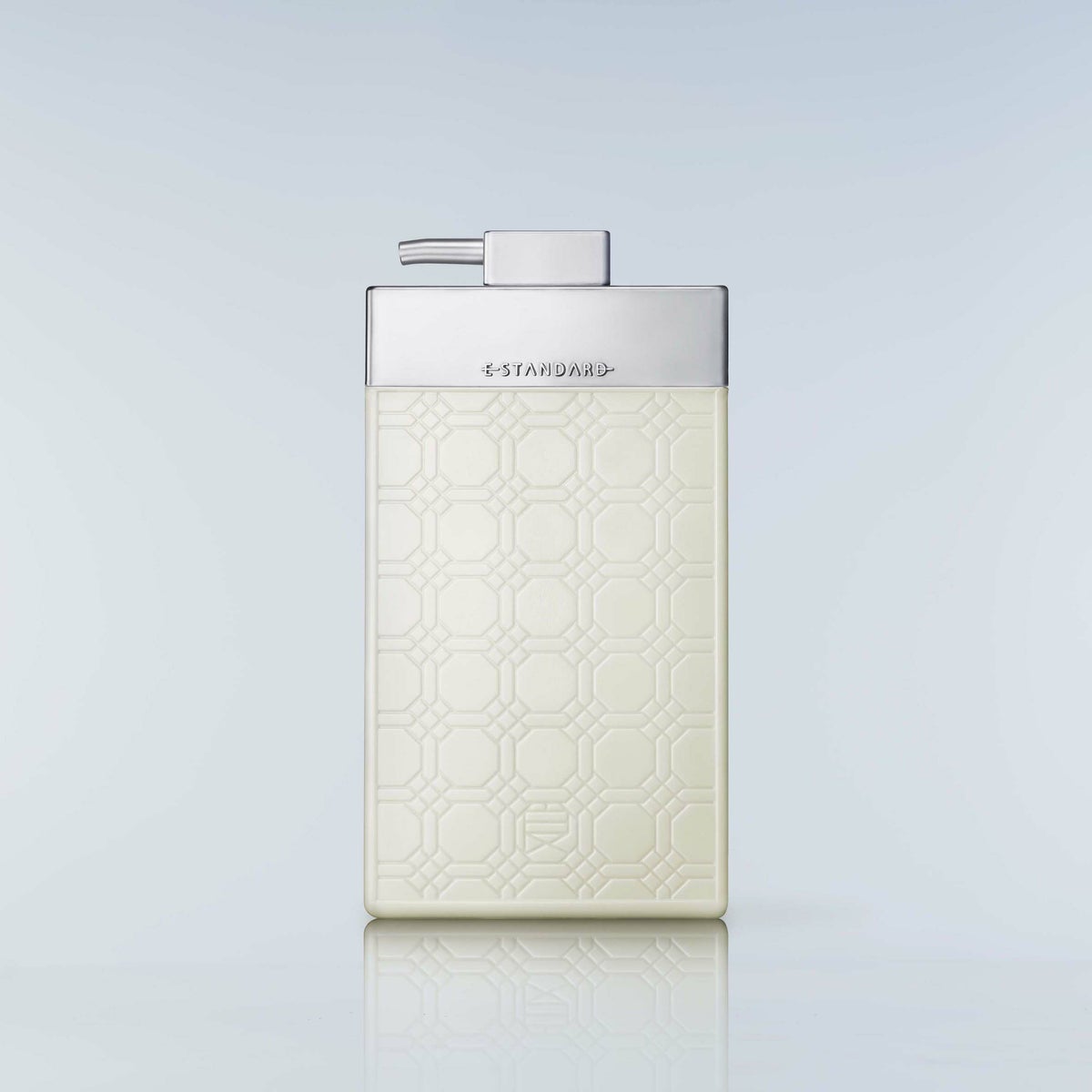 イイスタンダード トリートメント メデュラニュートリション 600mL